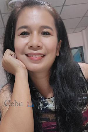 203403 - Thararat Age: 45 - Thailand