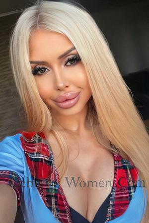 223513 - Viktoriia Age: 27 - Ukraine