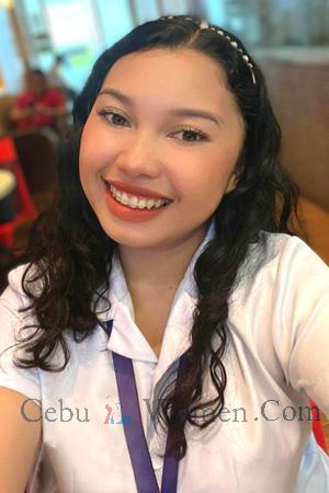 225384 - Kyle Age: 22 - Philippines