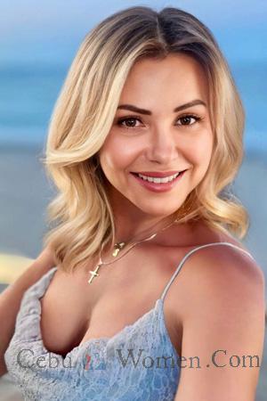 226208 - Svitlana Age: 45 - Ukraine