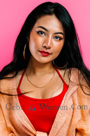 227305 - Warachaya Age: 24 - Thailand