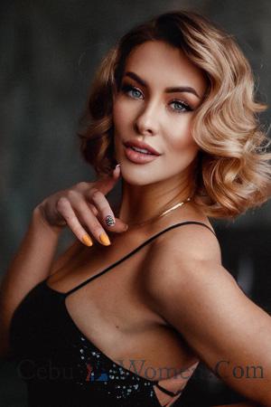 227349 - Kristina Age: 38 - Ukraine