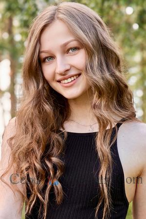 228561 - Nika Age: 22 - Ukraine